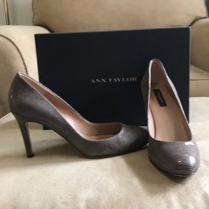 These Lizard Pumps Make a Statement